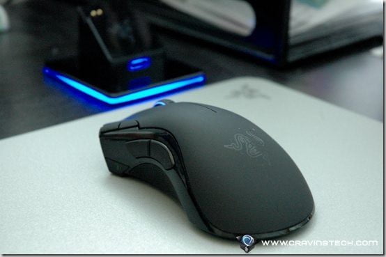 Razer Mamba 4G Review - mouse on pad
