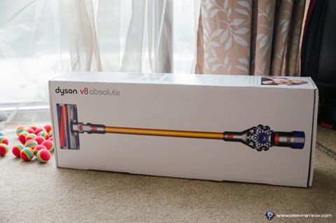 Dyson V8 Absolute-1