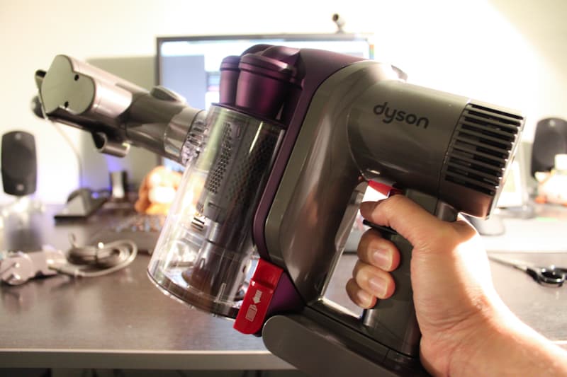 Dyson DC31 Unboxing