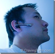 Plantronics Voyager PRO - on ear