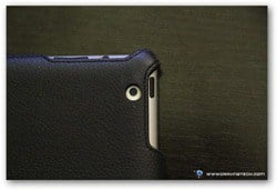 Acase iPad 2 case review - rear camera