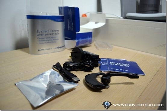 Plantronics Voyager PRO HD packaging contents
