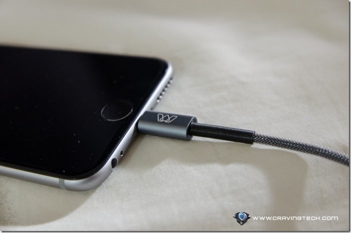 MOS Lightning Cable Review-5