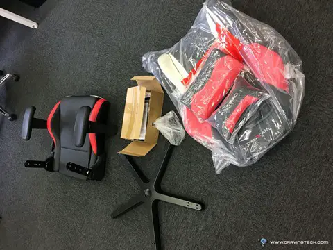 DXRacer Gaming Chair-1