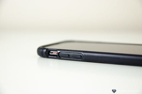 Tech21 iPhone X case screen protector-12