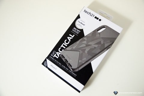 Tech21 iPhone X case screen protector-4