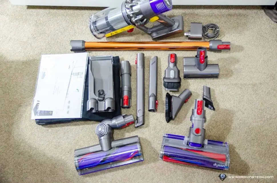 Dyson Cyclone V10 Absolute Review-3