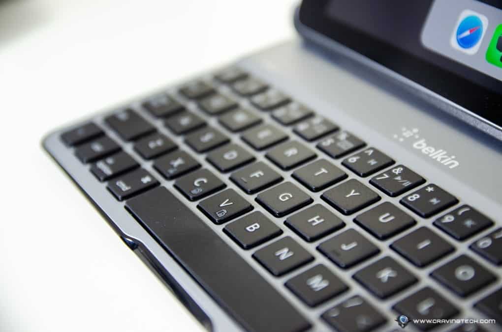 Belkin QODE Ultimate Lite iPad Keyboard Case-15