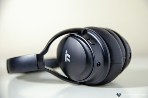 TaoTronics Active Noise Cancellation Bluetooth Headphones-4