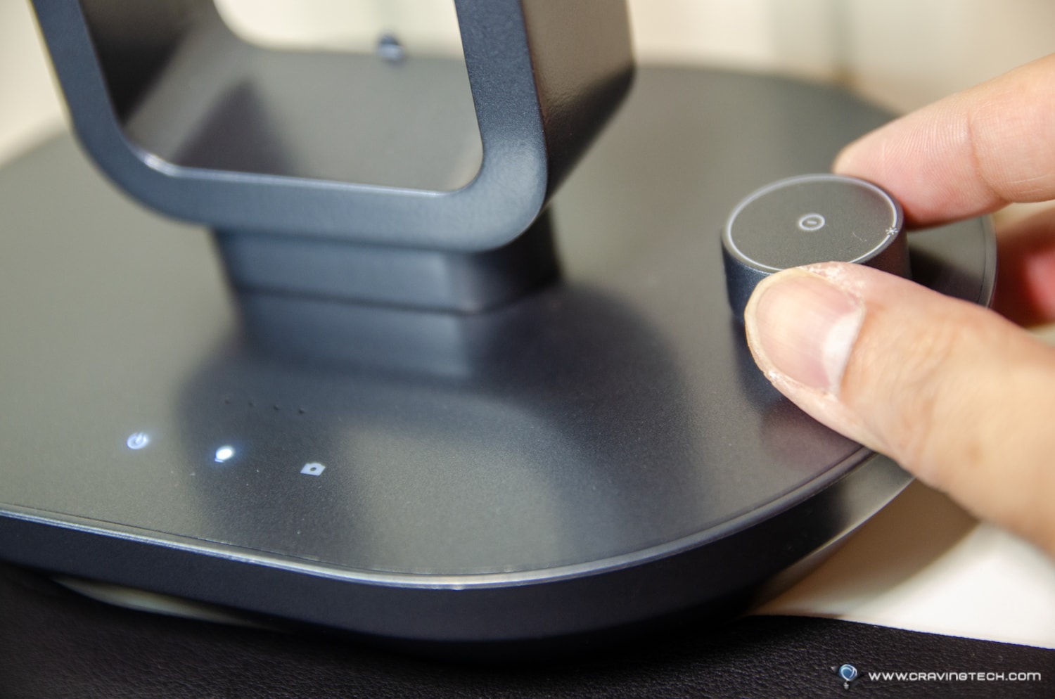 CZUR Aura Review - Scans books, objects, and documents without hands!
