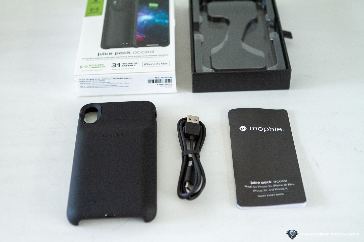 Mophie Juice Pack Access packaging contents