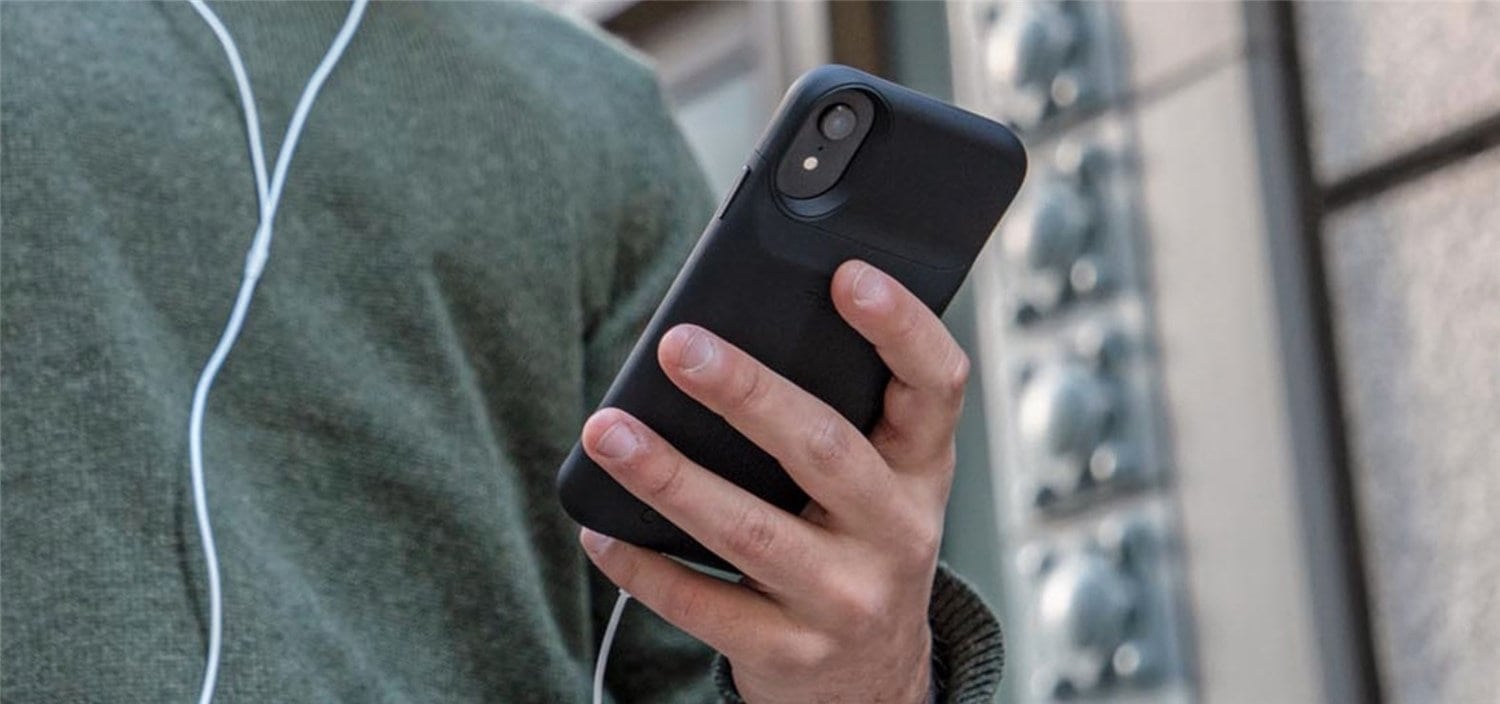 When you need that extra power on the iPhone XS Max – Mophie Juice Pack Access Review