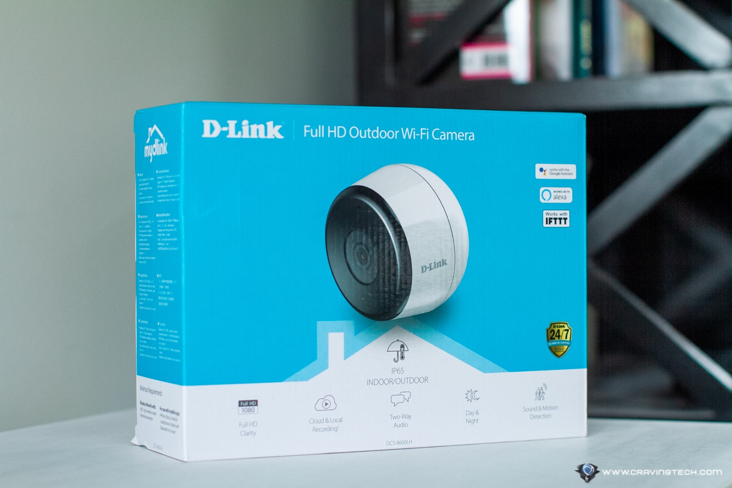 D-Link DCS-8600LH Full HD Outdoor Wi-Fi camera packaging