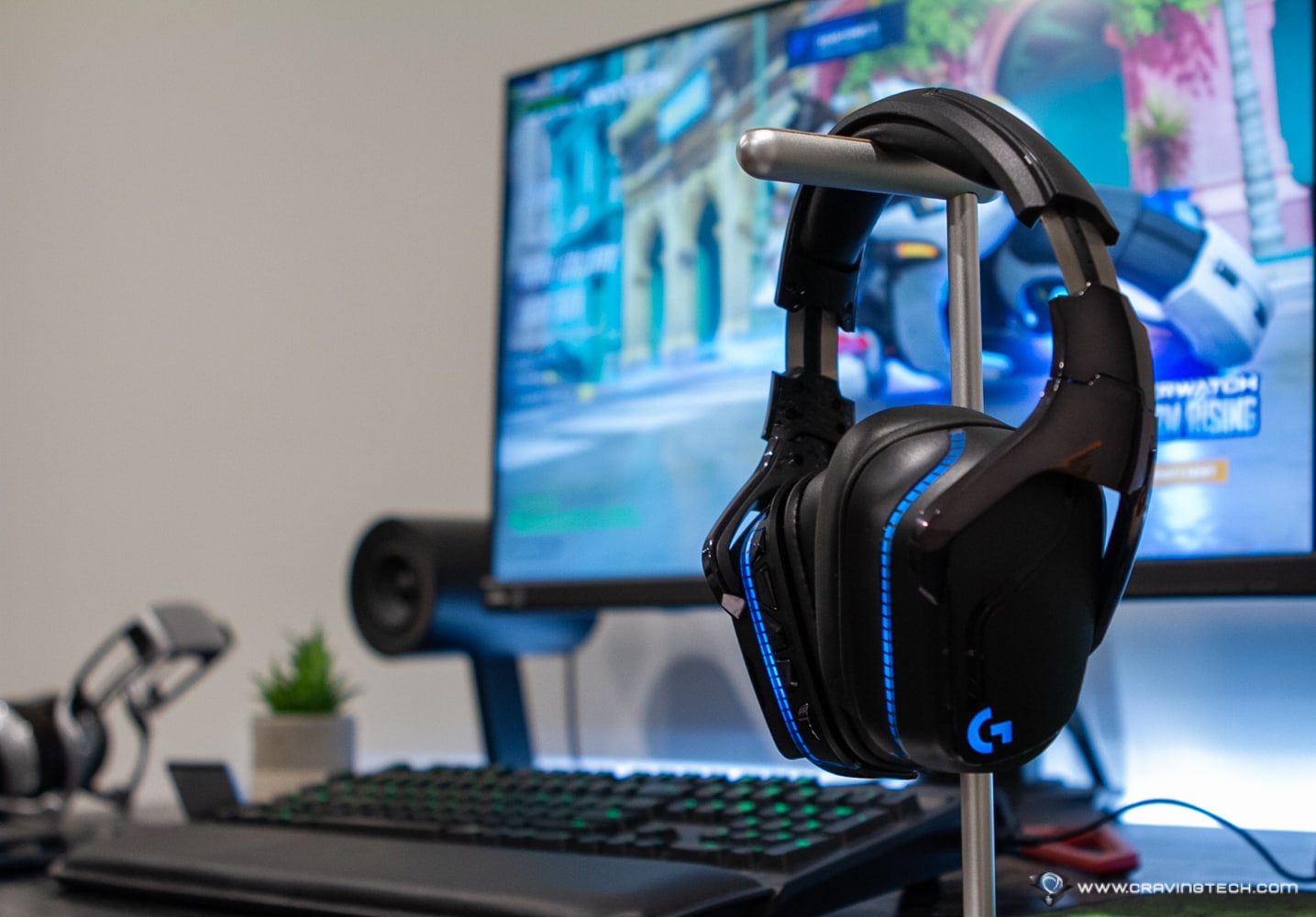 Logitech G935 Gaming Headset Review