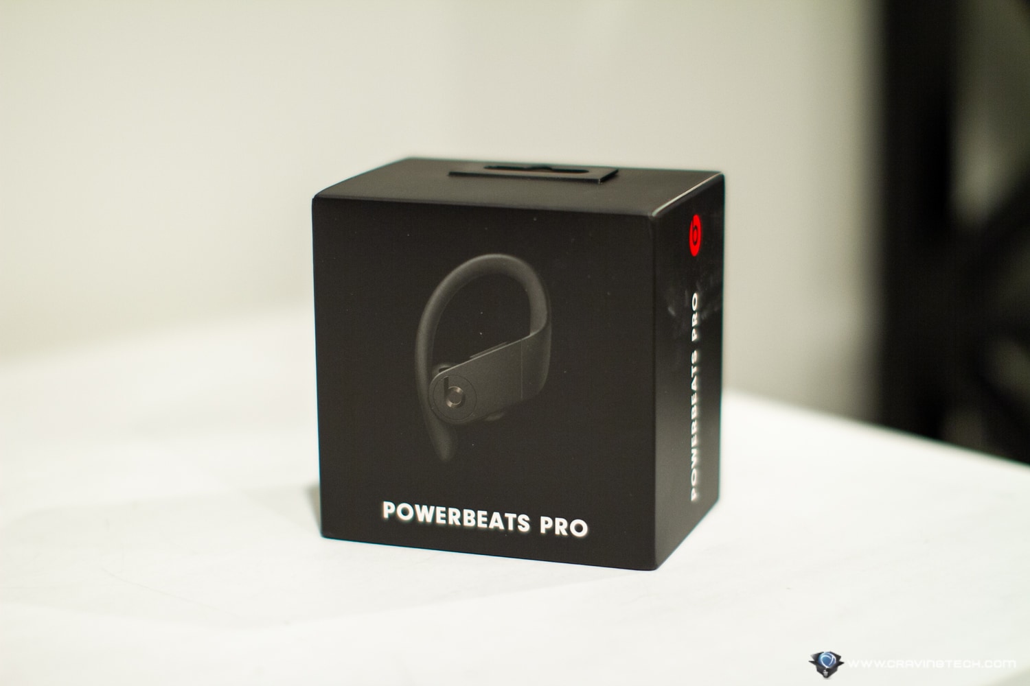 Beasts Powerbeats Pro Review - Packaging