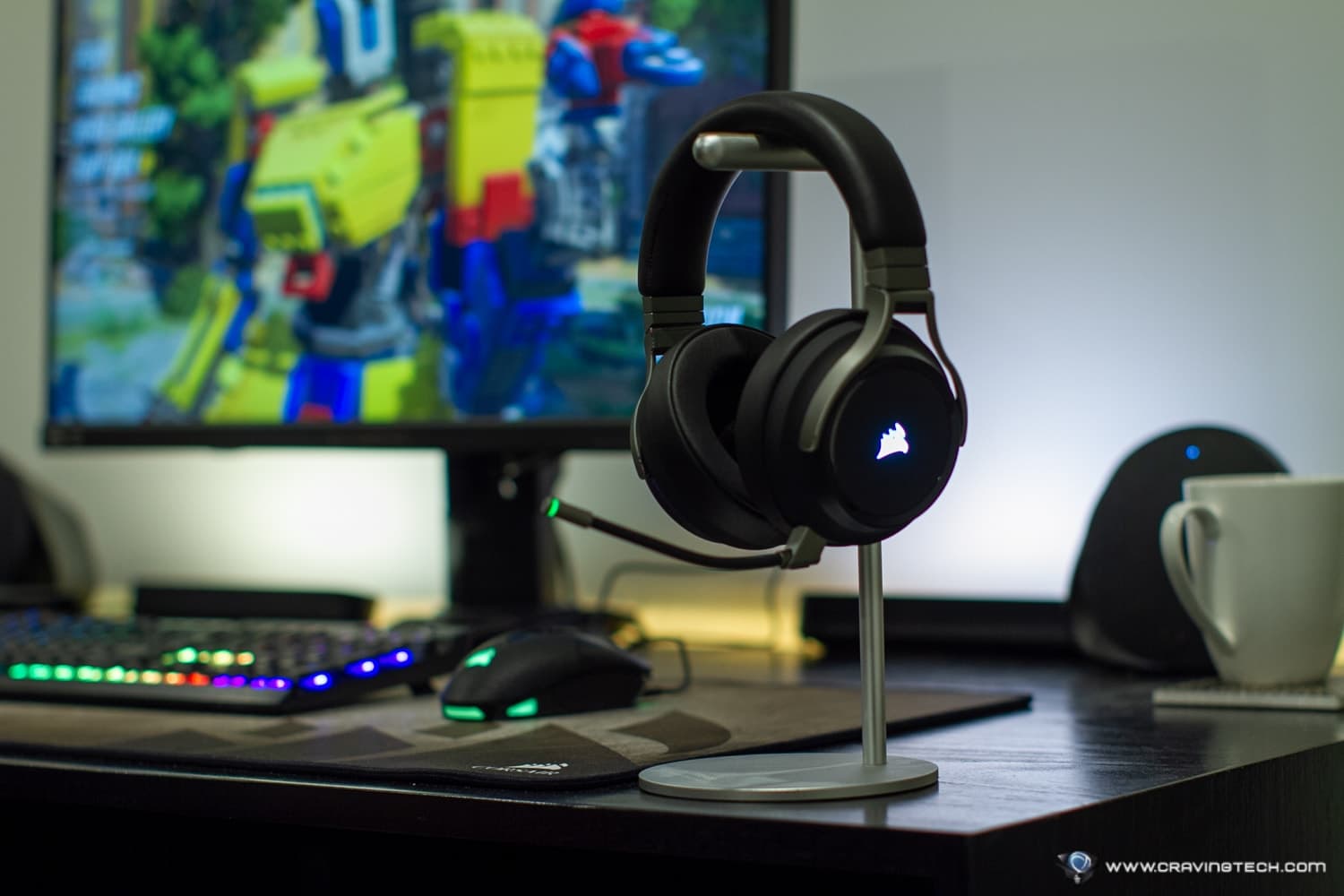 CORSAIR-Virtuoso-Gaming-Headset-8.jpg