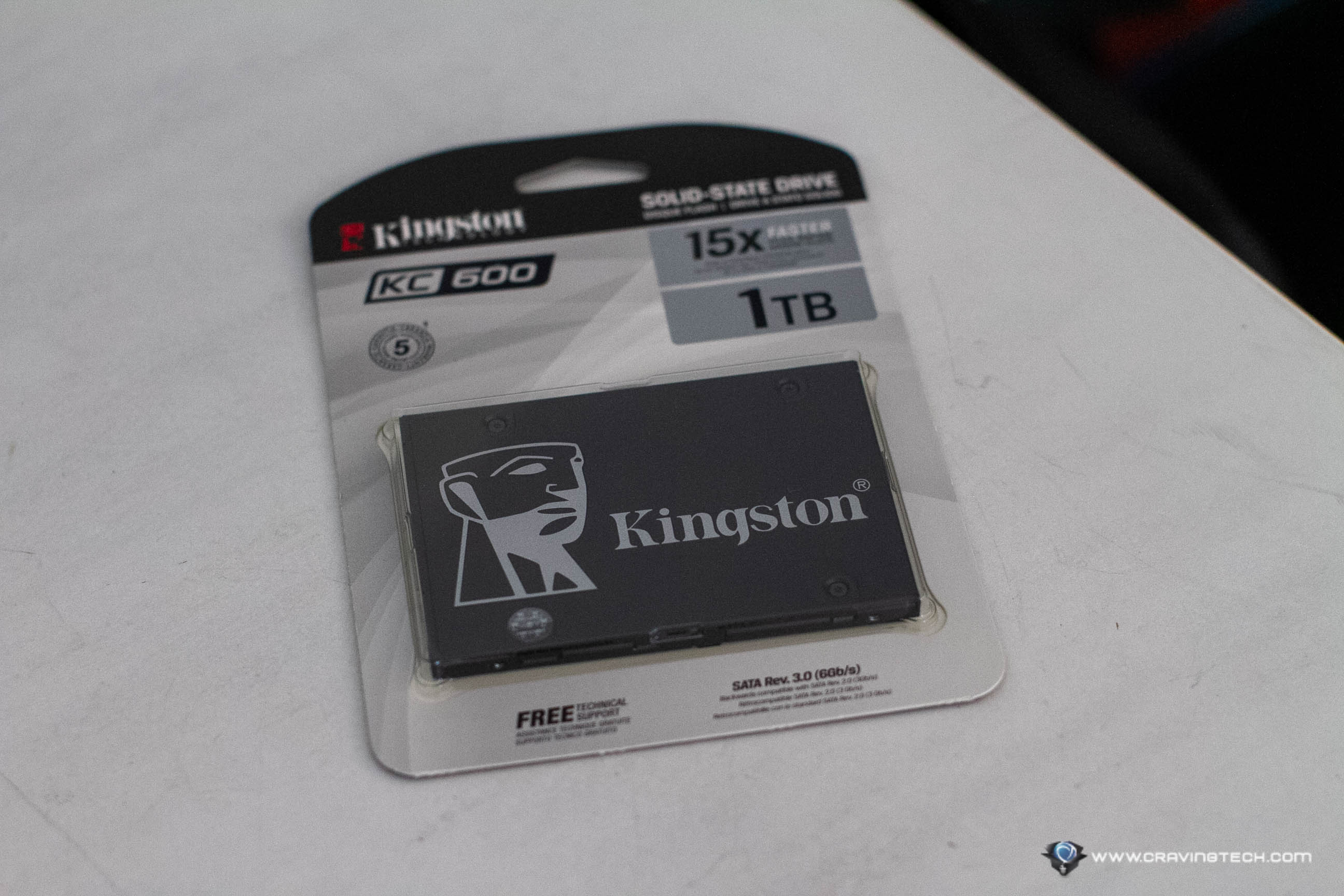 Kingston KC600 SSD Packaging
