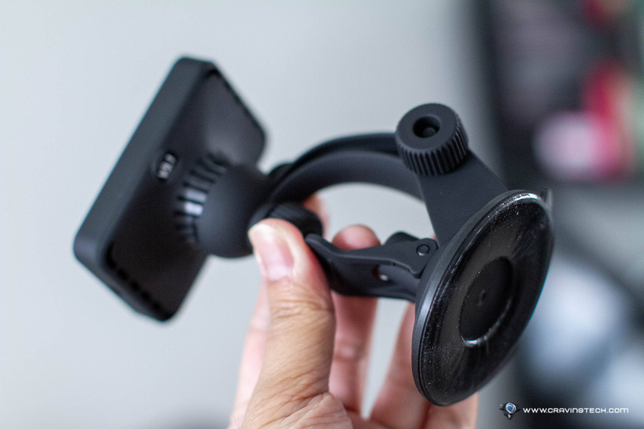 XVIDA MAGNETIC QI WIRELESS CHARGING SUCTION MOUNT Review