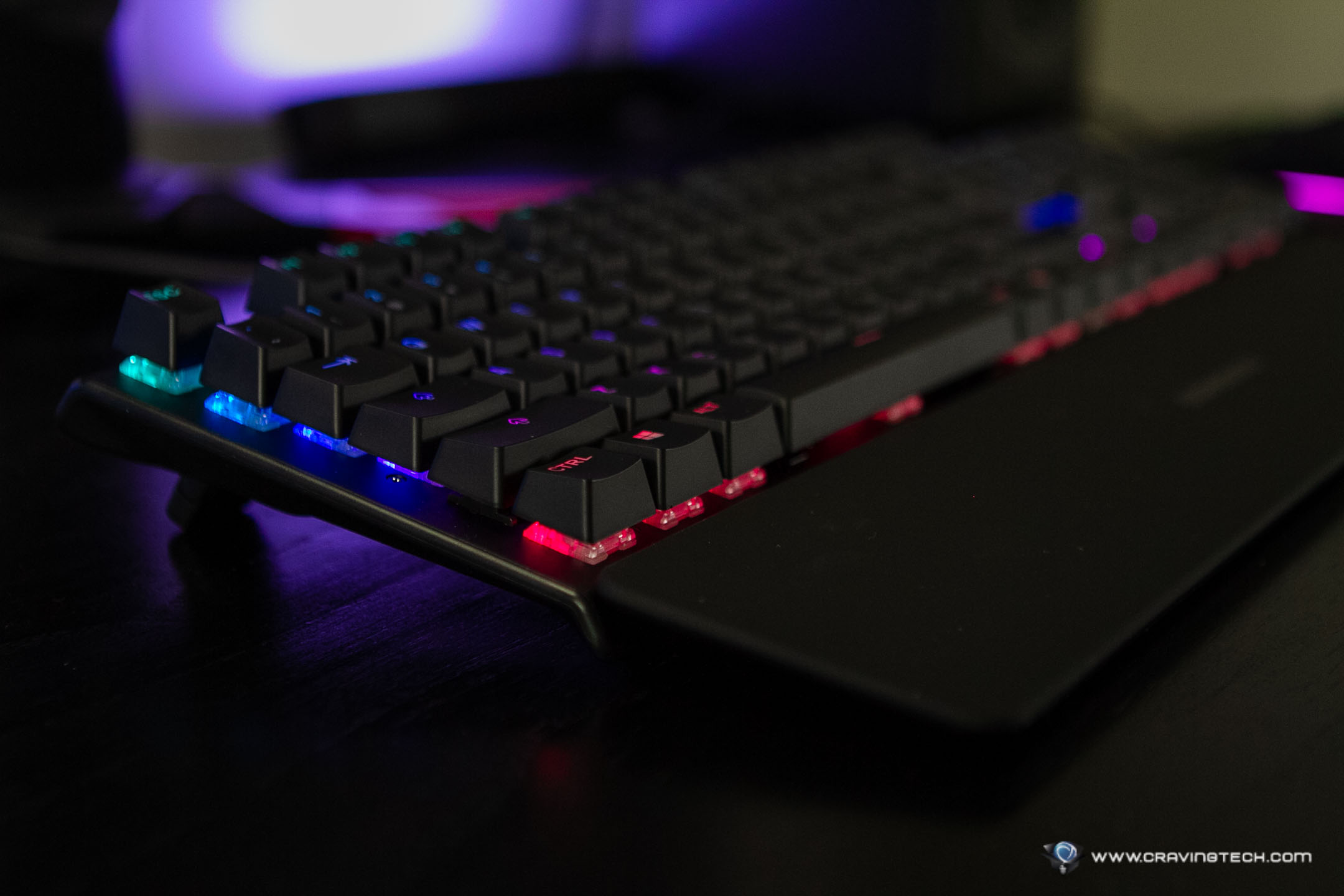 SteelSeries Apex 5 Review – SteelSeries entry-level gaming keyboard with hybrid switches
