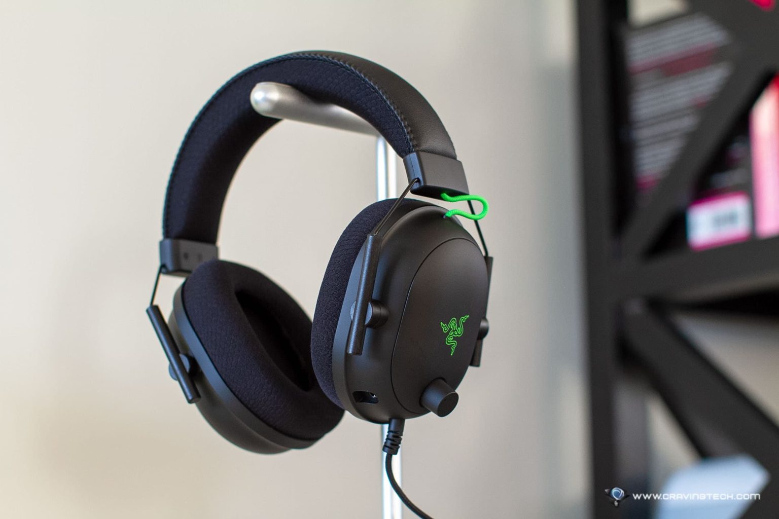 Razer's new, best wired gaming headset Razer BlackShark V2 Review