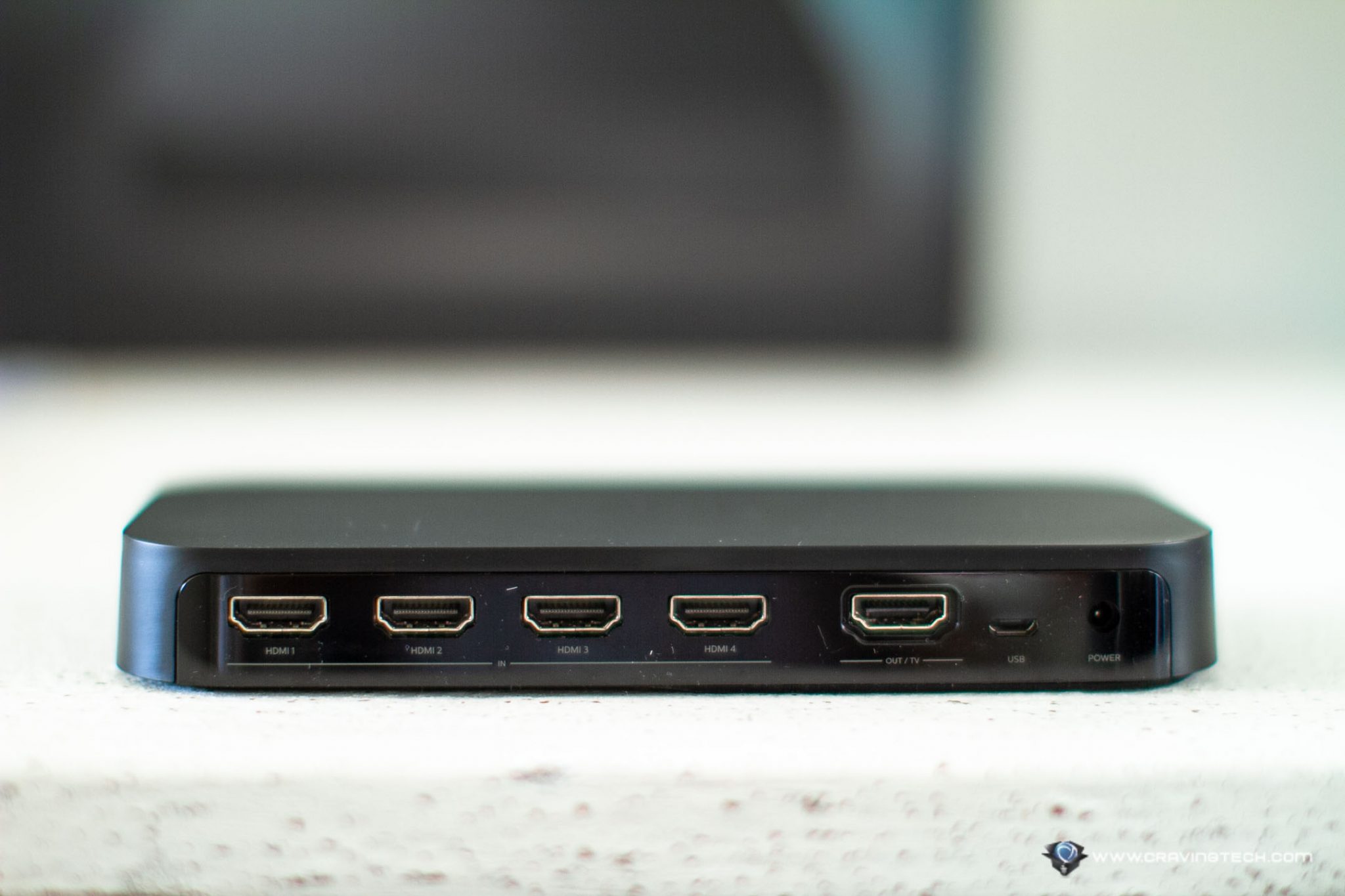 Sync the lights with your TV content Philips Hue Play HDMI Sync Box
