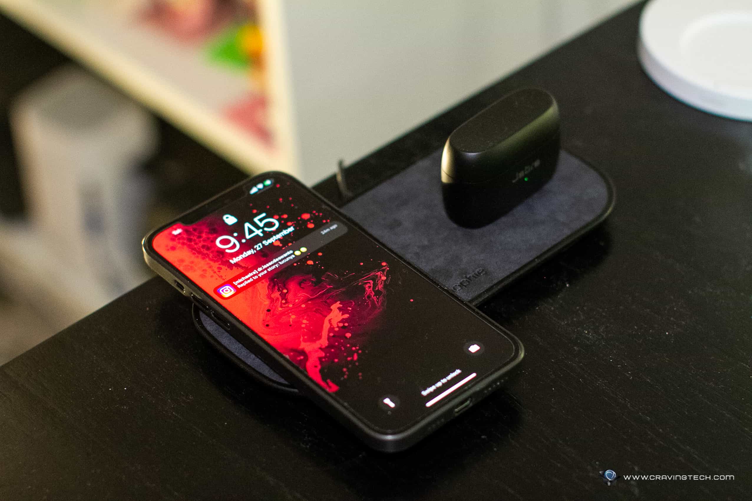 Mophie Dual Wireless Charging Pad Review LaptrinhX News mophie-dual-wireless-charging-pad-review-laptrinhx-news