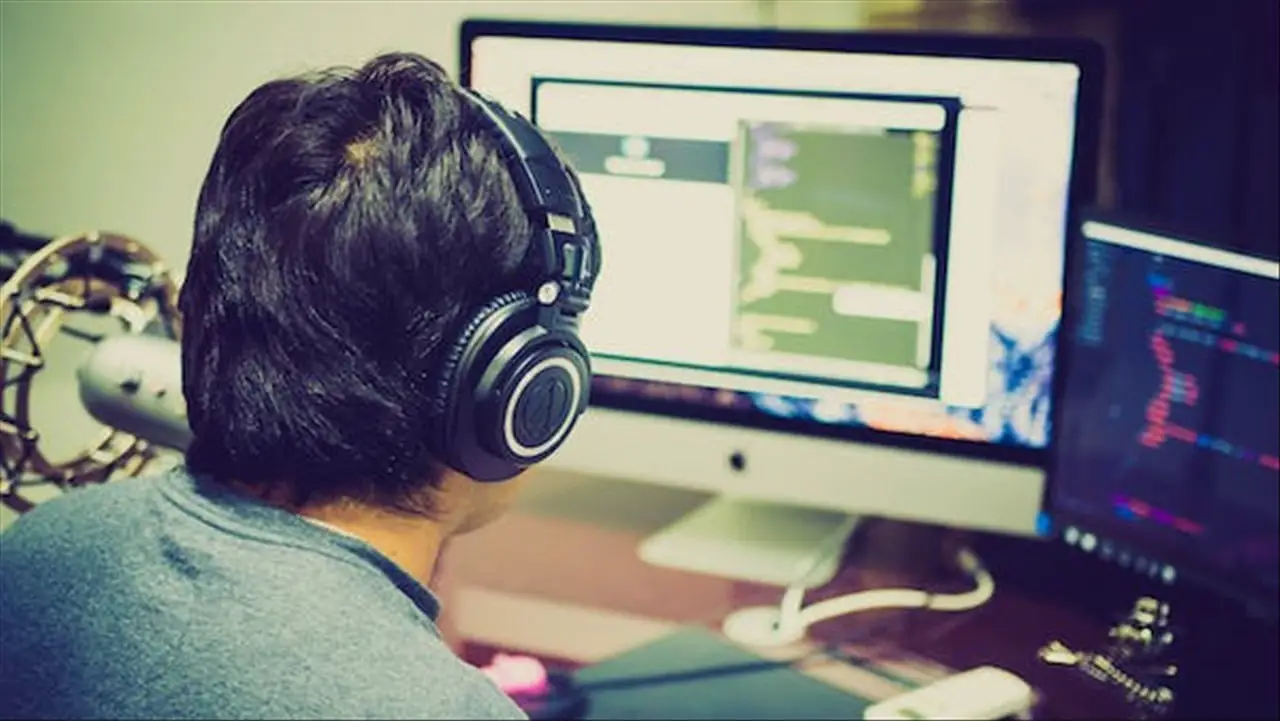 Game Development with MonoGame: Build a 2D Game Using Your Own Reusable and Performant Game Engine