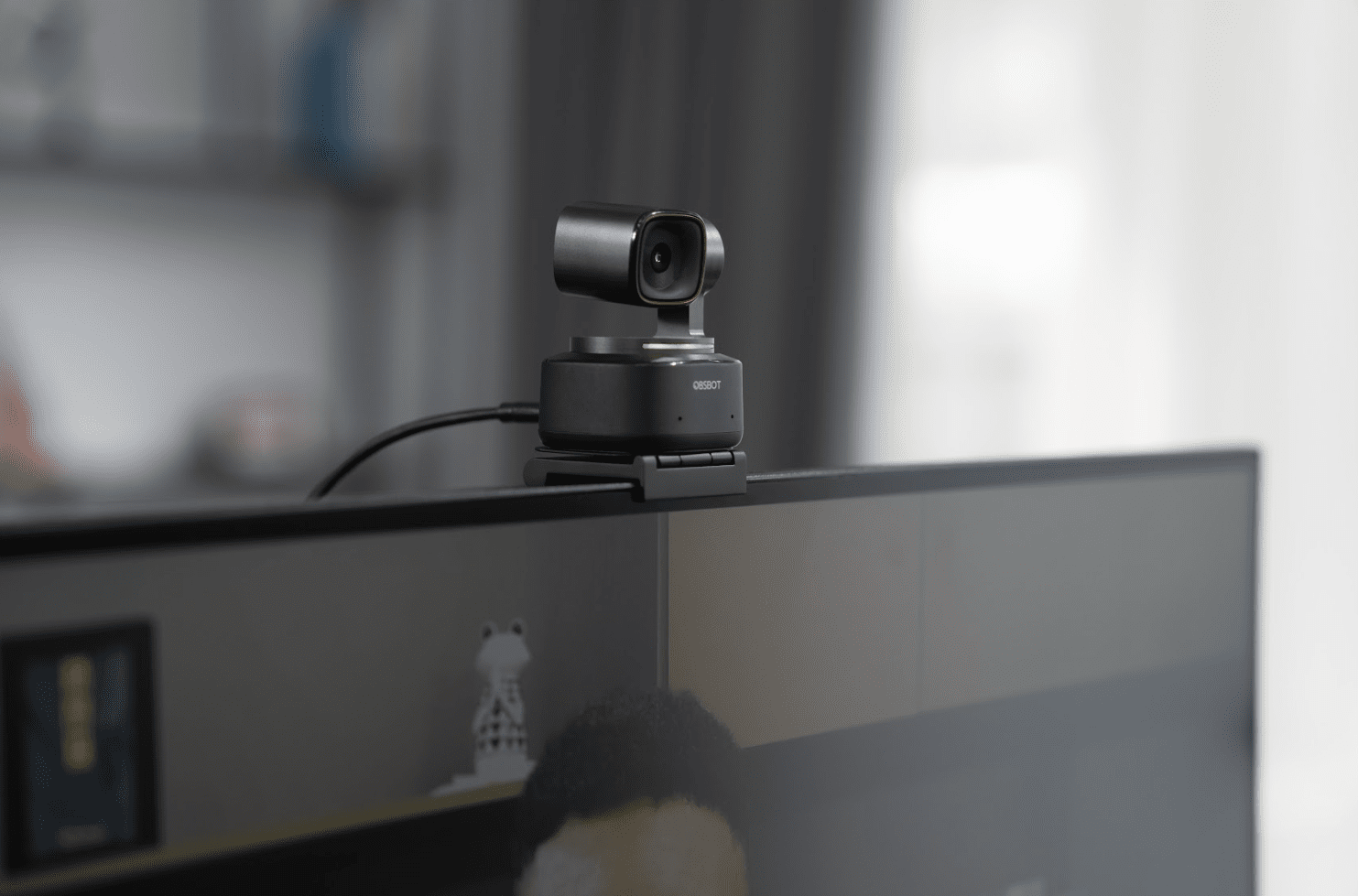 OBSBOT-Tiny-2-webcam