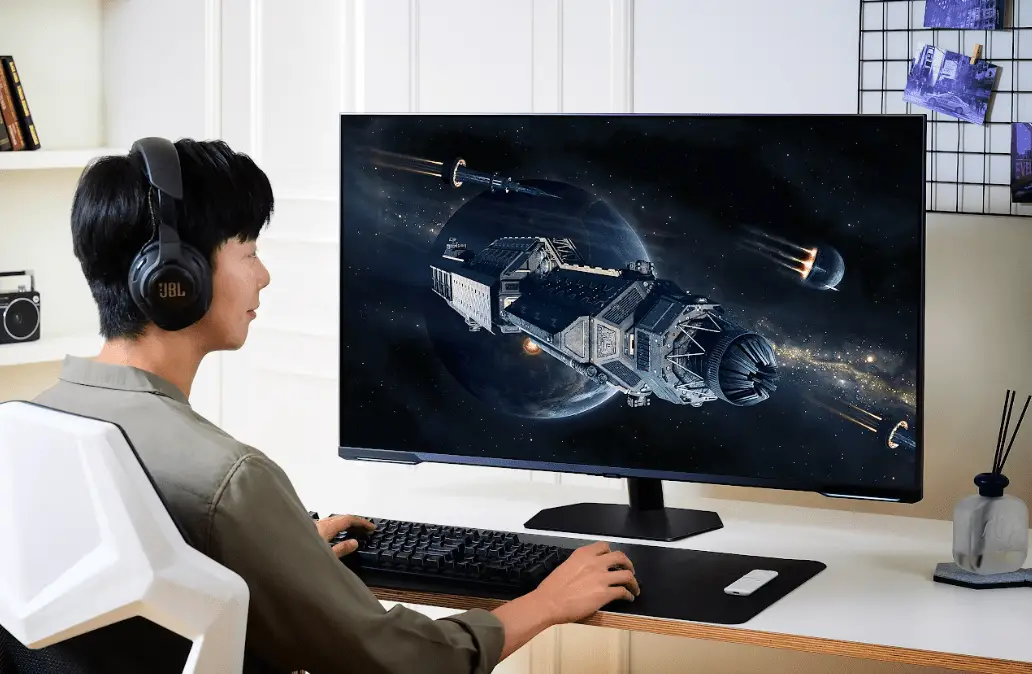 Samsung-Odyssey-43-inch-gaming-monitor