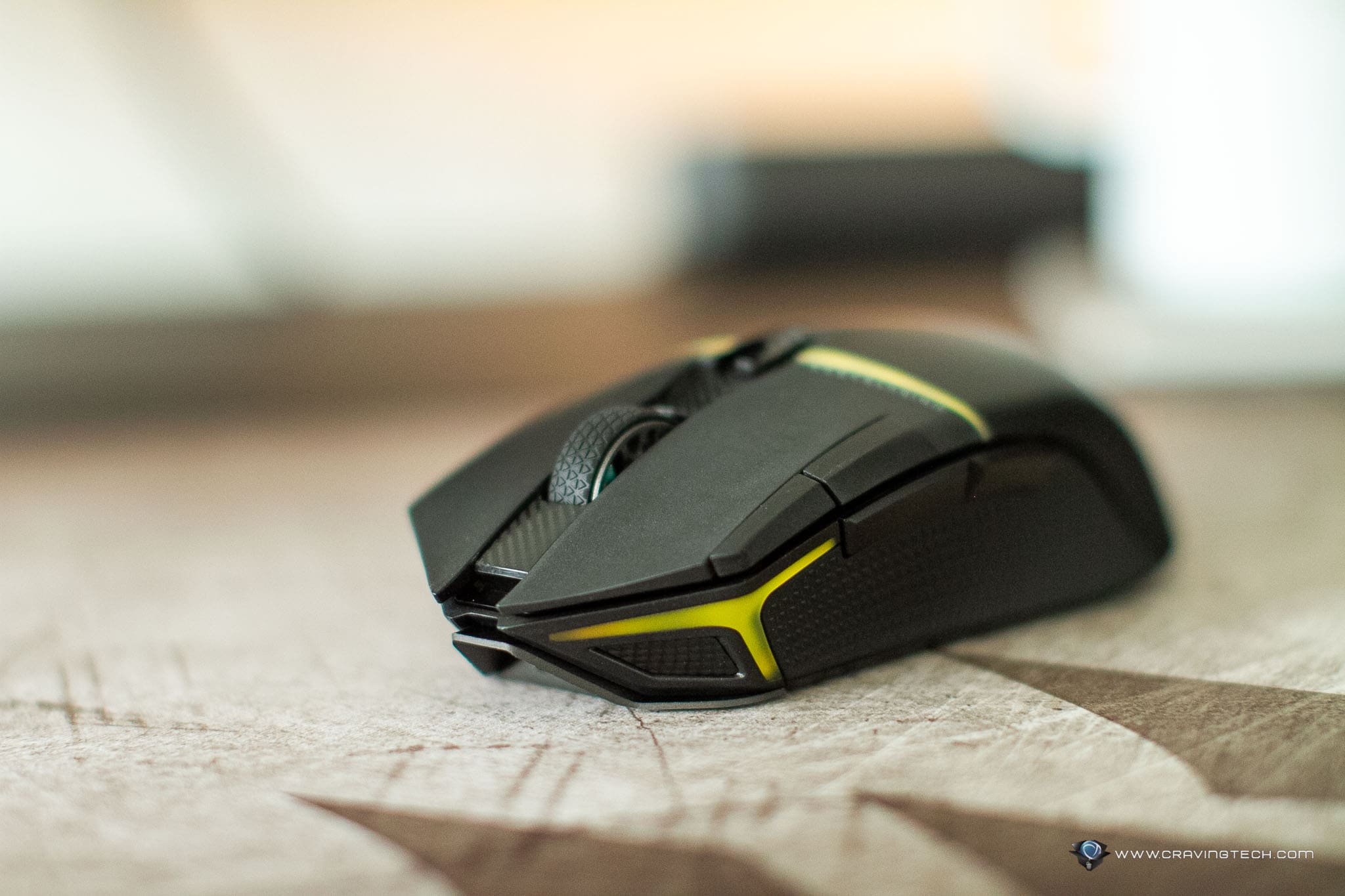 Corsair NIGHTSABRE WIRELESS Review 