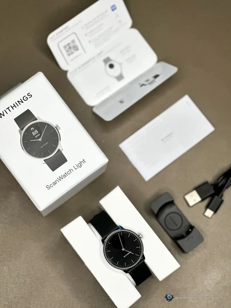 Withings ScanWatch Light-Packaging Contents