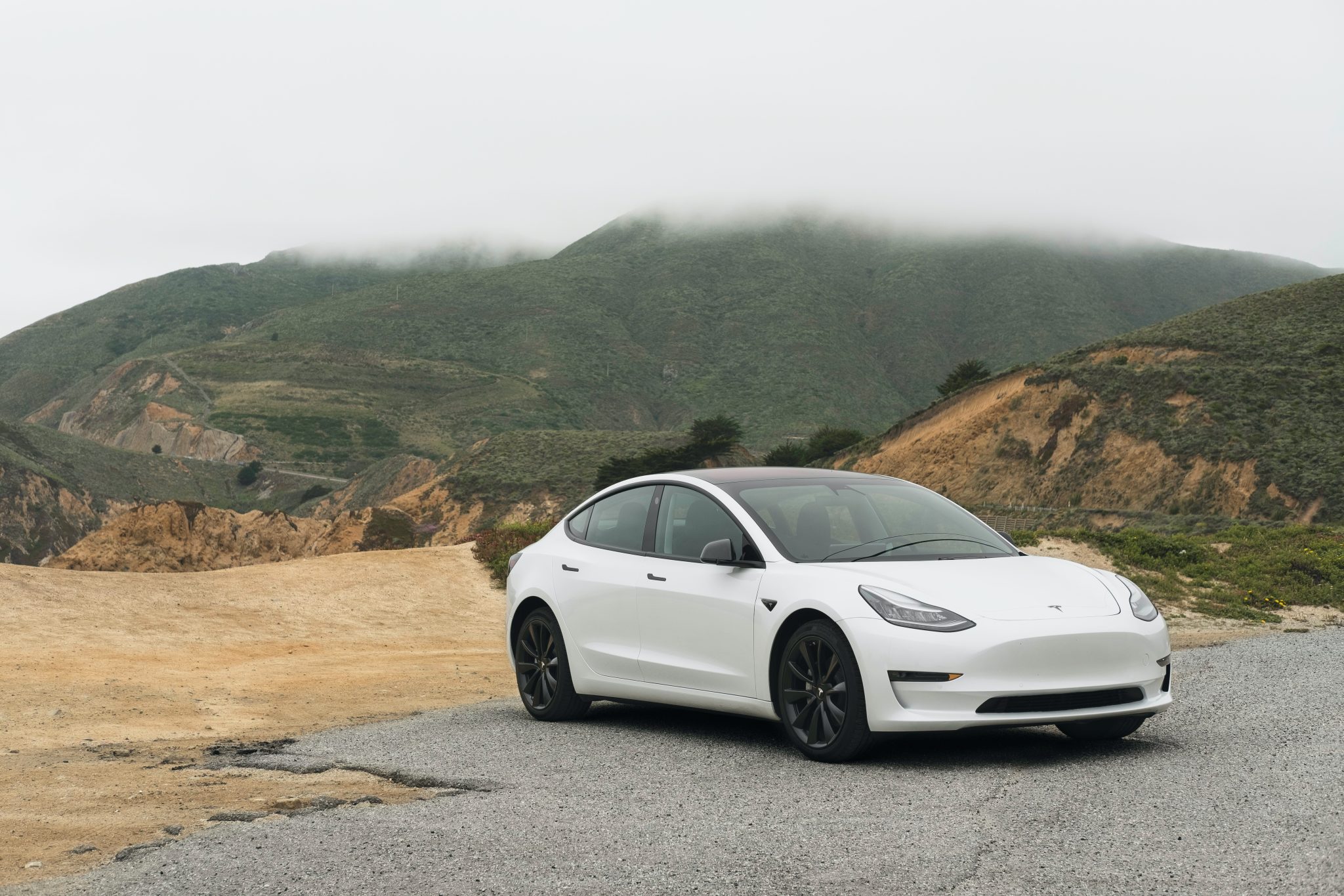 2021 vs 2024 Tesla Model 3 Australia Review Is the Cheaper, New