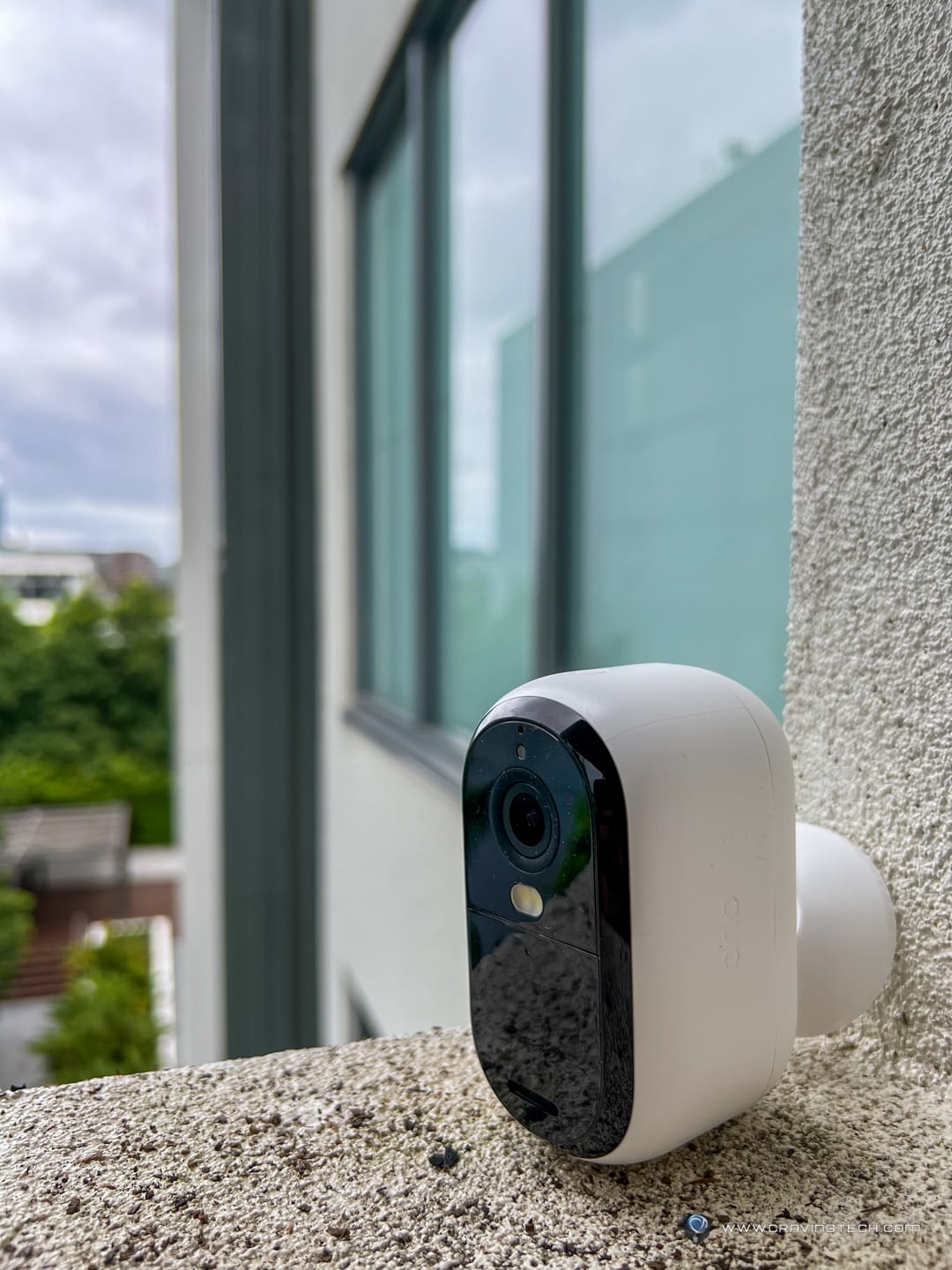 Arlo Essential Outdoor Camera-1