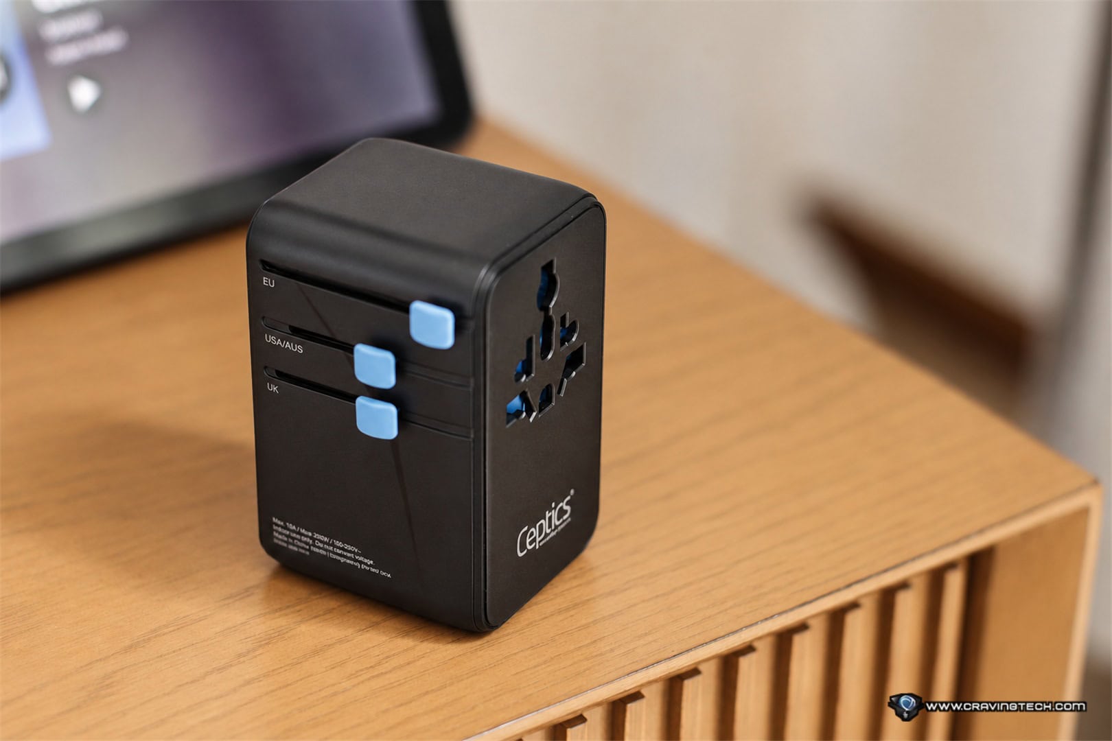 Ceptics 140W Universal Travel Adapter Review